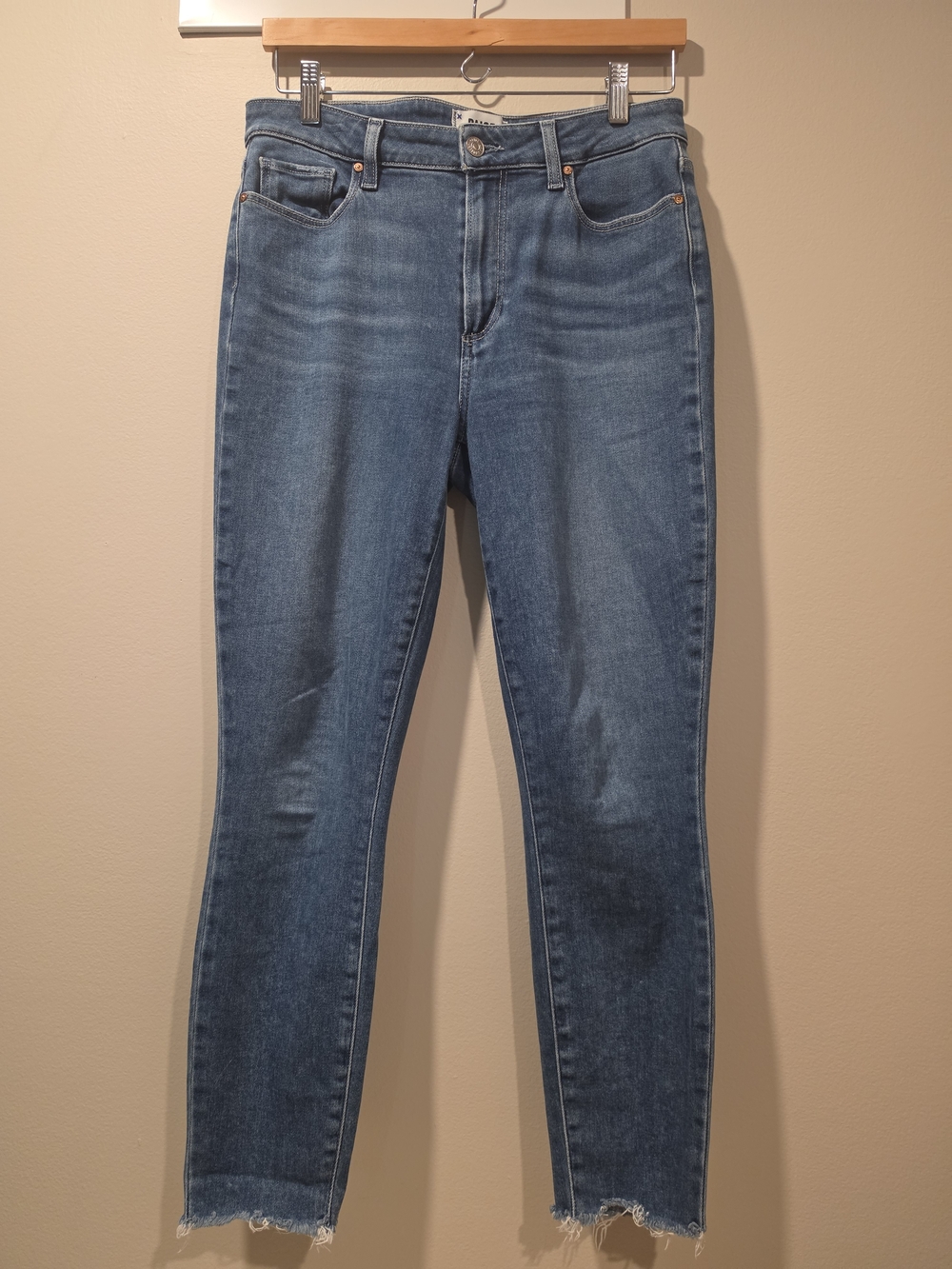 PAIGE Hoxton Crop High Rise Skinny Jeans Raw Distressed Hem Size 30